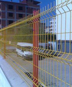 Hàng rào sắt nhà xe